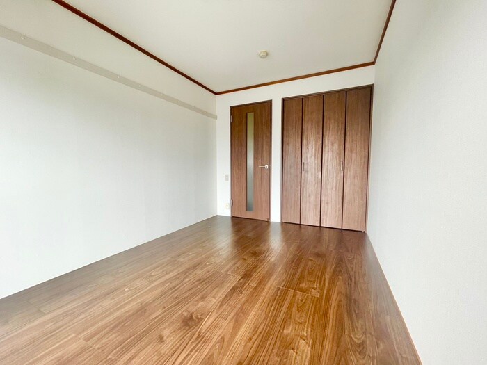 物件内観写真8　(居室)