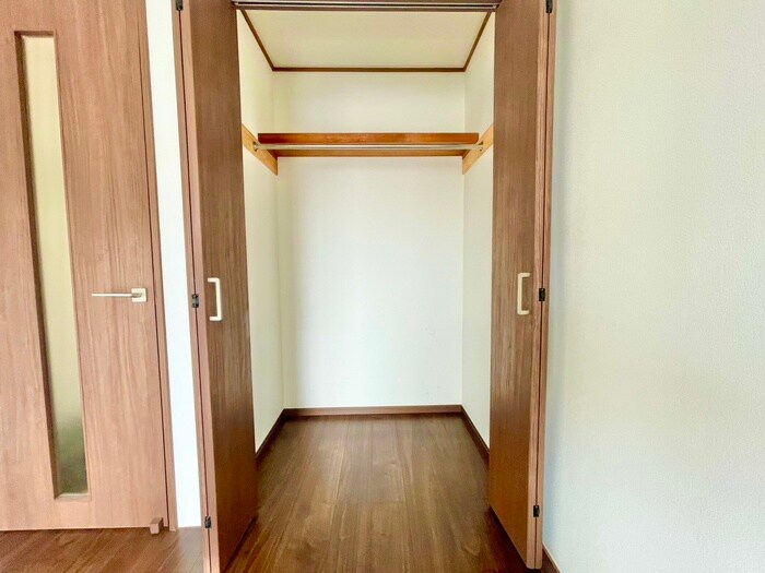 物件内観写真10　(収納)