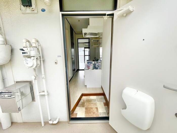 物件内観写真20　(玄関)