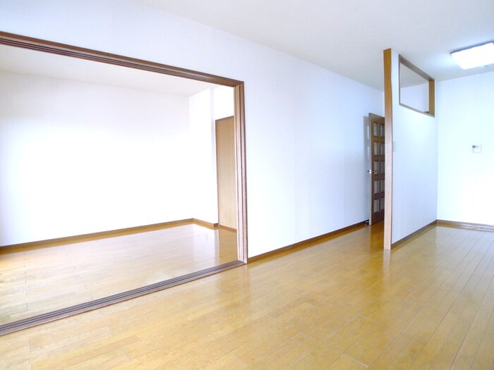 物件内観写真21　(居室)