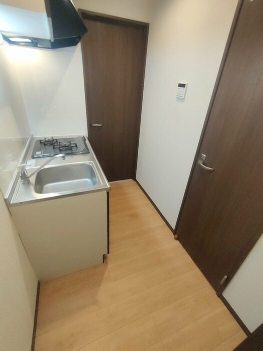 物件内観写真11　(廊下)