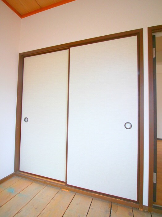 物件内観写真18　(収納)