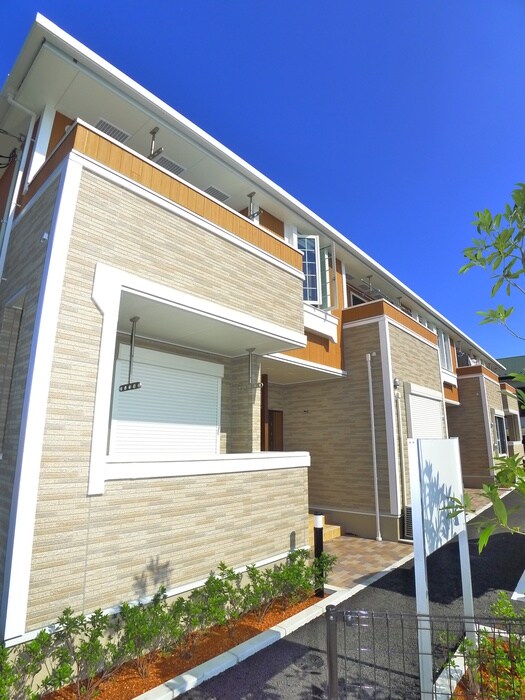 物件外観写真2　(外観写真)