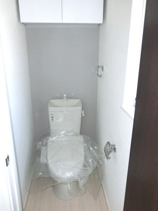 物件内観写真11　(トイレ)