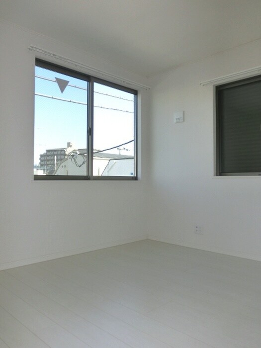 物件内観写真12　(居室)