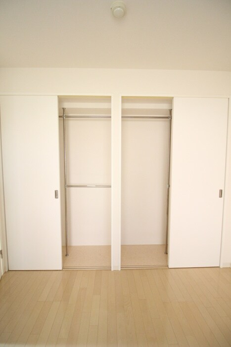 物件内観写真13　(収納)