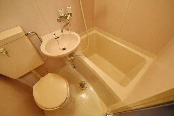 バス／シャワールーム等