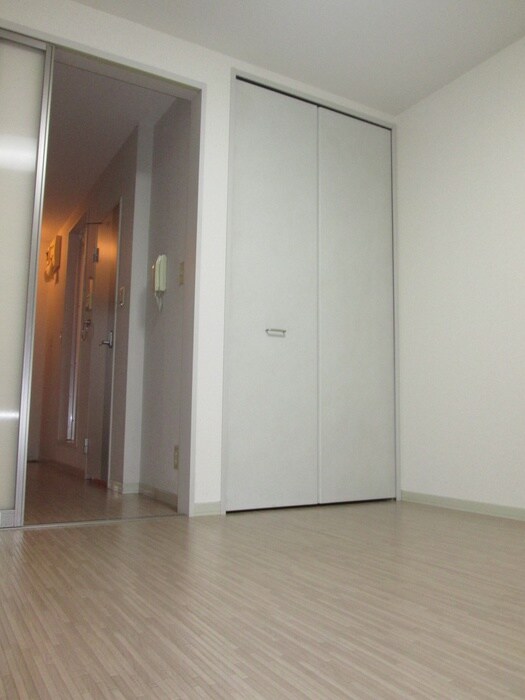 物件内観写真10　(内観写真)