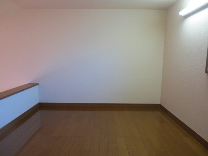 物件内観写真15　(ロフト)