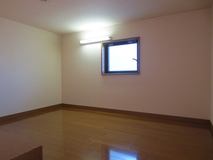 物件内観写真16　(ロフト)