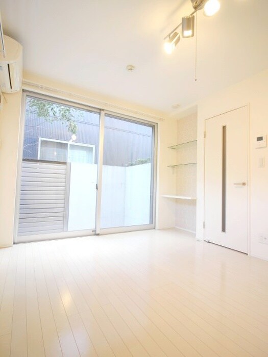 物件内観写真5　(居室)