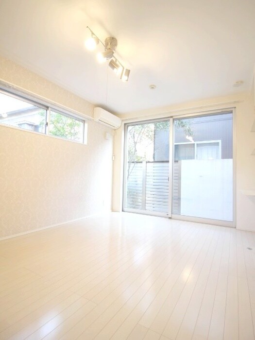 物件内観写真16　(内観写真)