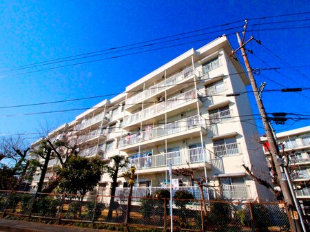 白幡台住宅2号棟（301）外観写真