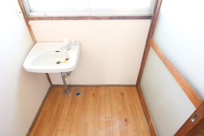 物件内観写真13　(洗面)