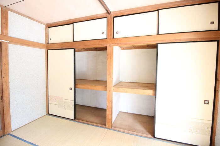 物件内観写真15　(収納)