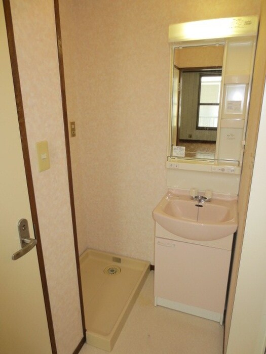 物件内観写真9　(洗面)