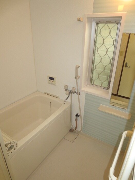 物件内観写真10　(バス／シャワールーム等)