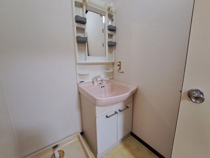 物件内観写真13　(洗面)