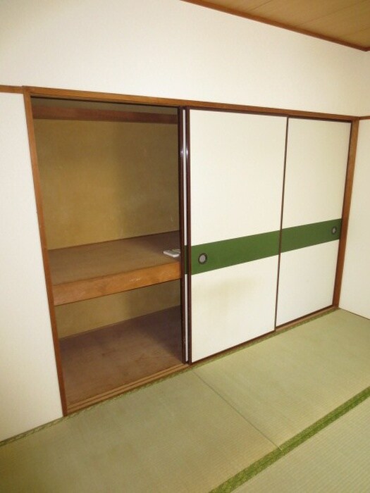 物件内観写真14　(収納)