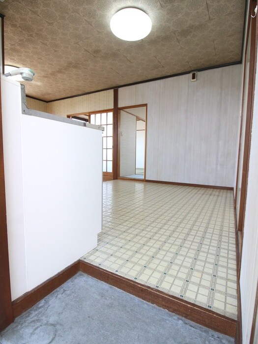 物件内観写真19　(玄関)