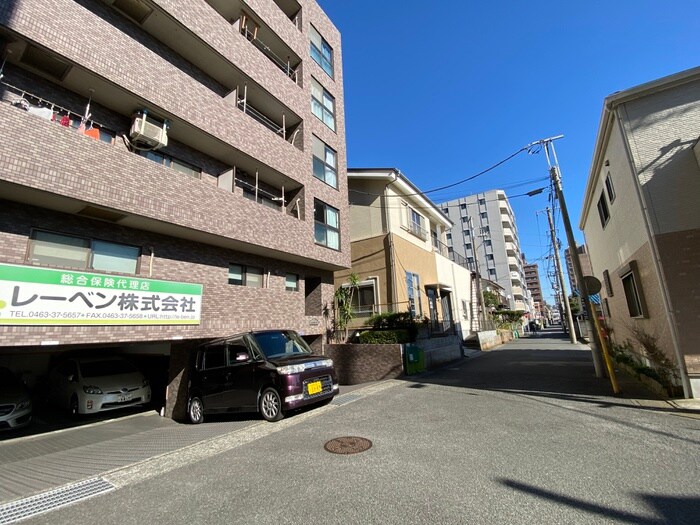 物件外観写真3　(周辺環境)