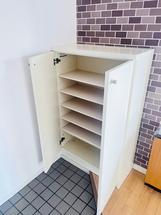 物件内観写真17　(靴箱)