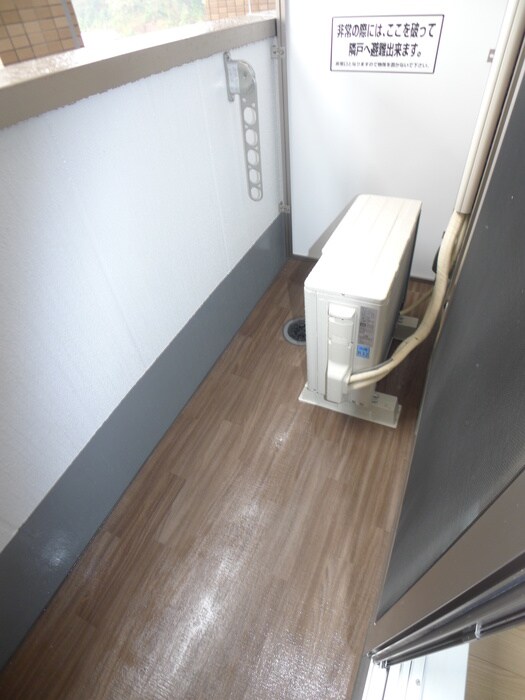 物件内観写真7　(ベランダ・バルコニー)