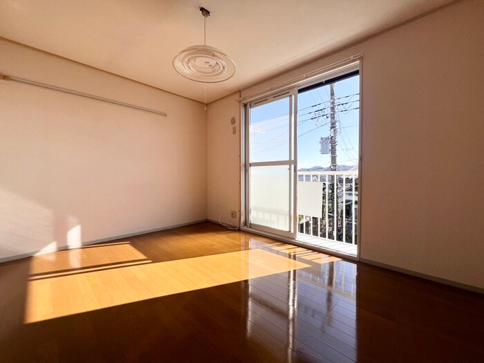 物件内観写真5　(居室)