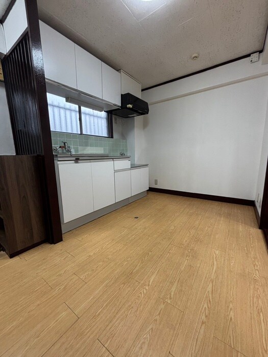 物件内観写真13　(居室)