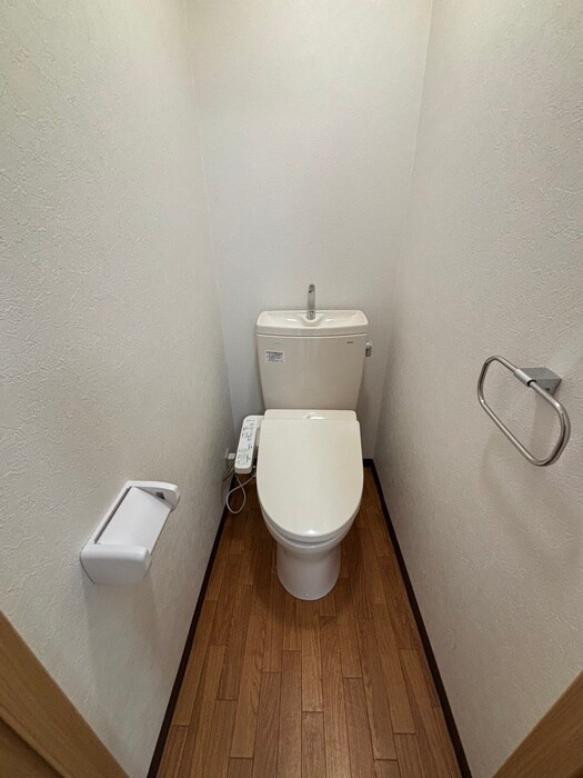 物件内観写真17　(トイレ)