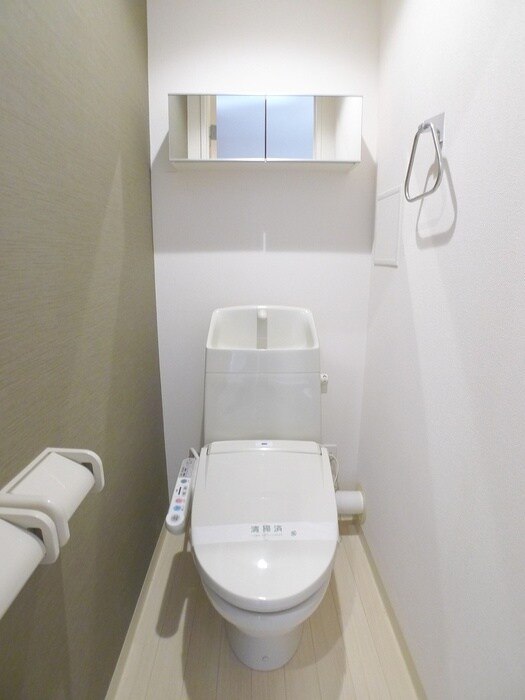 物件内観写真12　(トイレ)