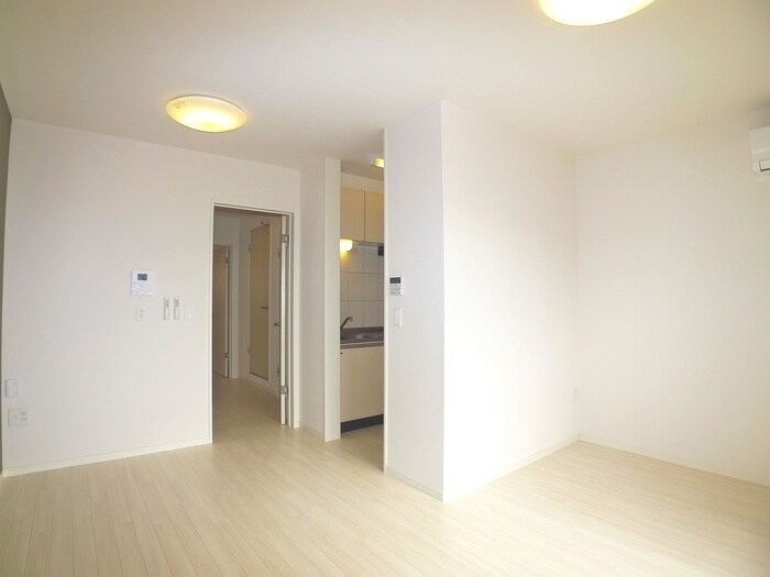 物件内観写真17　(居室)