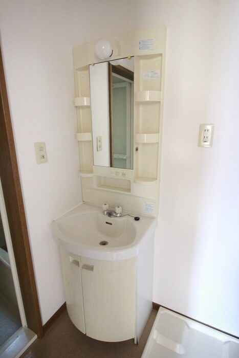 物件内観写真12　(洗面)