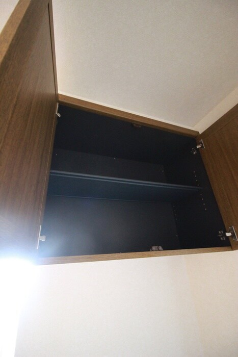 物件内観写真18　(収納)
