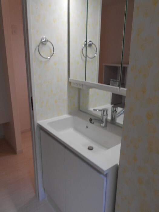 物件内観写真16　(洗面)