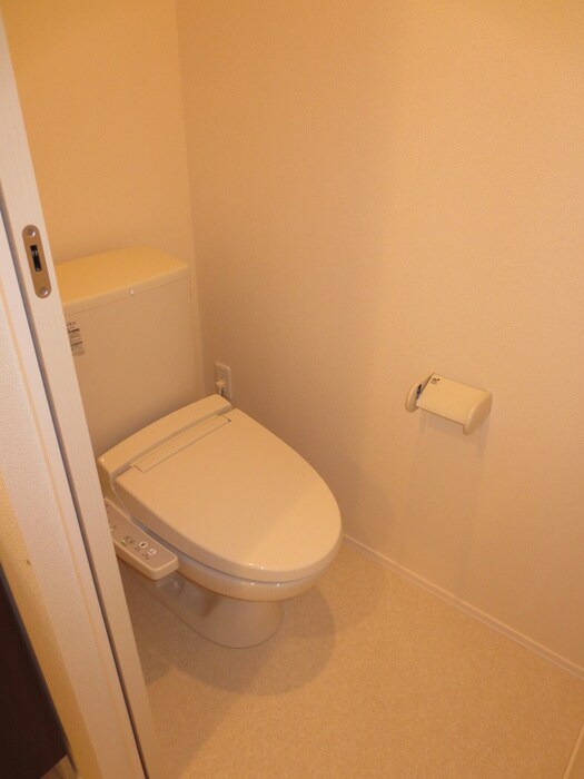 物件内観写真11　(トイレ)