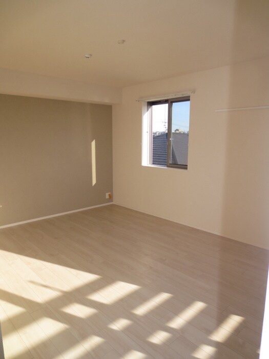 物件内観写真14　(居室)