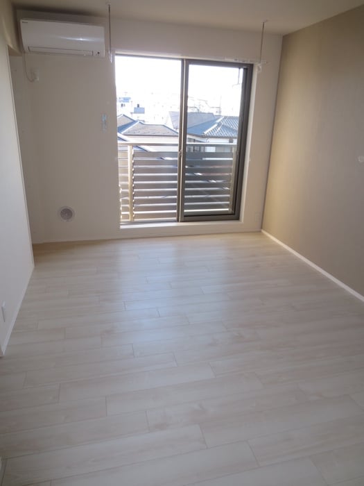 物件内観写真19　(室内からの展望)