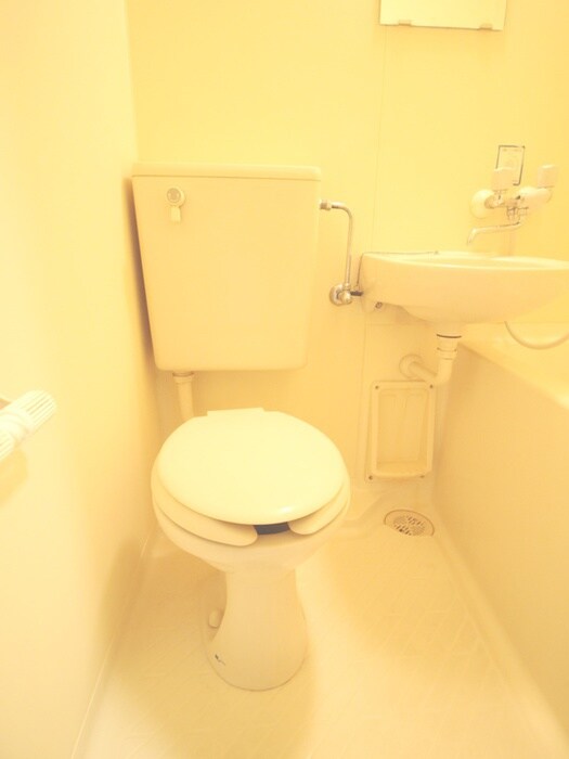 物件内観写真12　(トイレ)