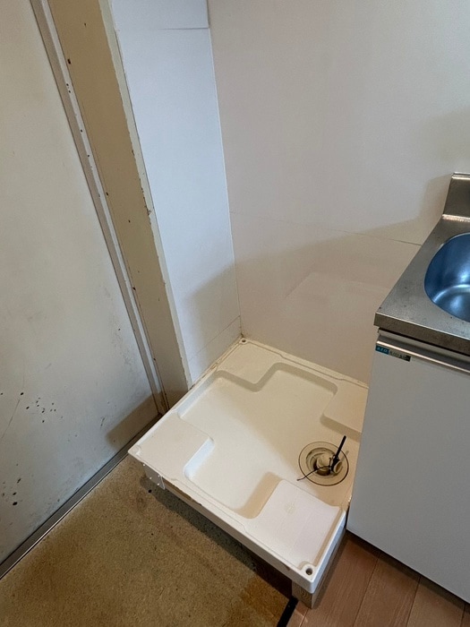 物件内観写真13　(洗濯機置場)