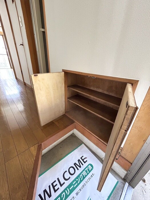 物件内観写真17　(靴箱)