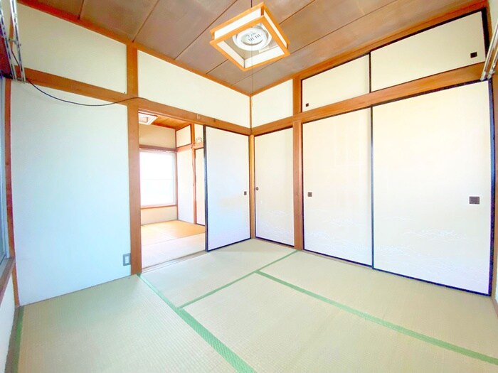 物件内観写真4　(居室)