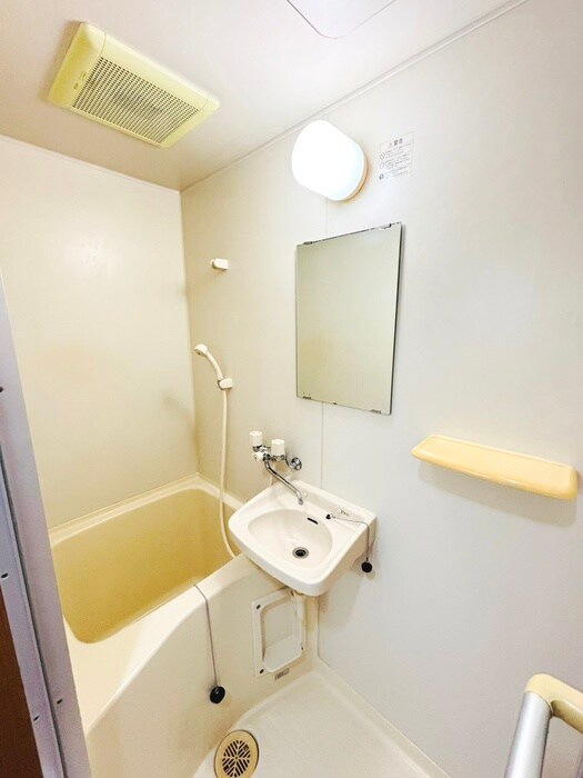 物件内観写真10　(バス／シャワールーム等)