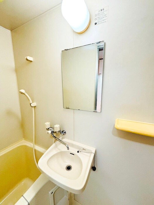 物件内観写真11　(洗面)