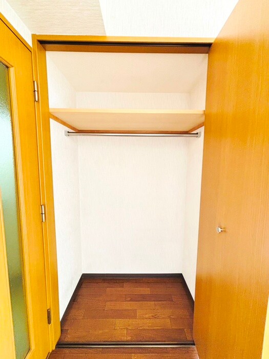 物件内観写真12　(収納)