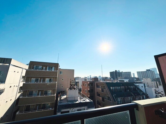 物件内観写真14　(室内からの展望)