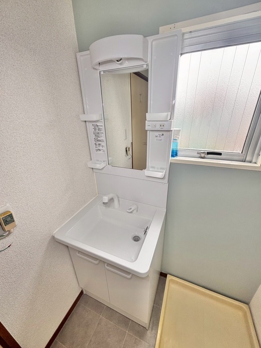 物件内観写真11　(洗面)