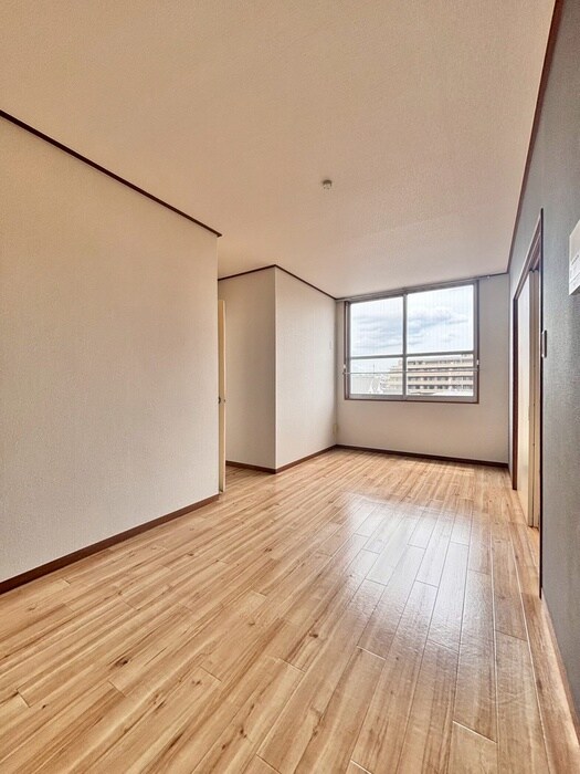 物件内観写真21　(居室)