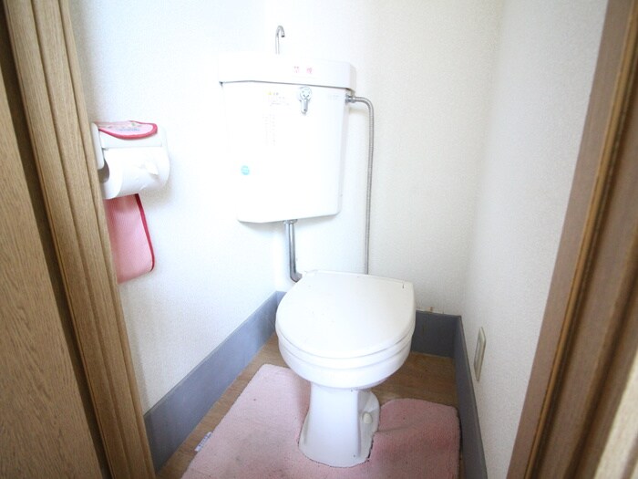 物件内観写真13　(トイレ)