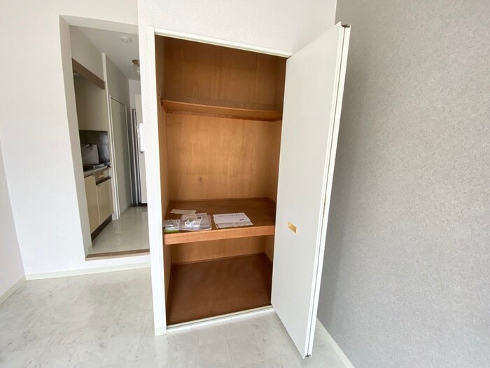 物件内観写真5　(収納)